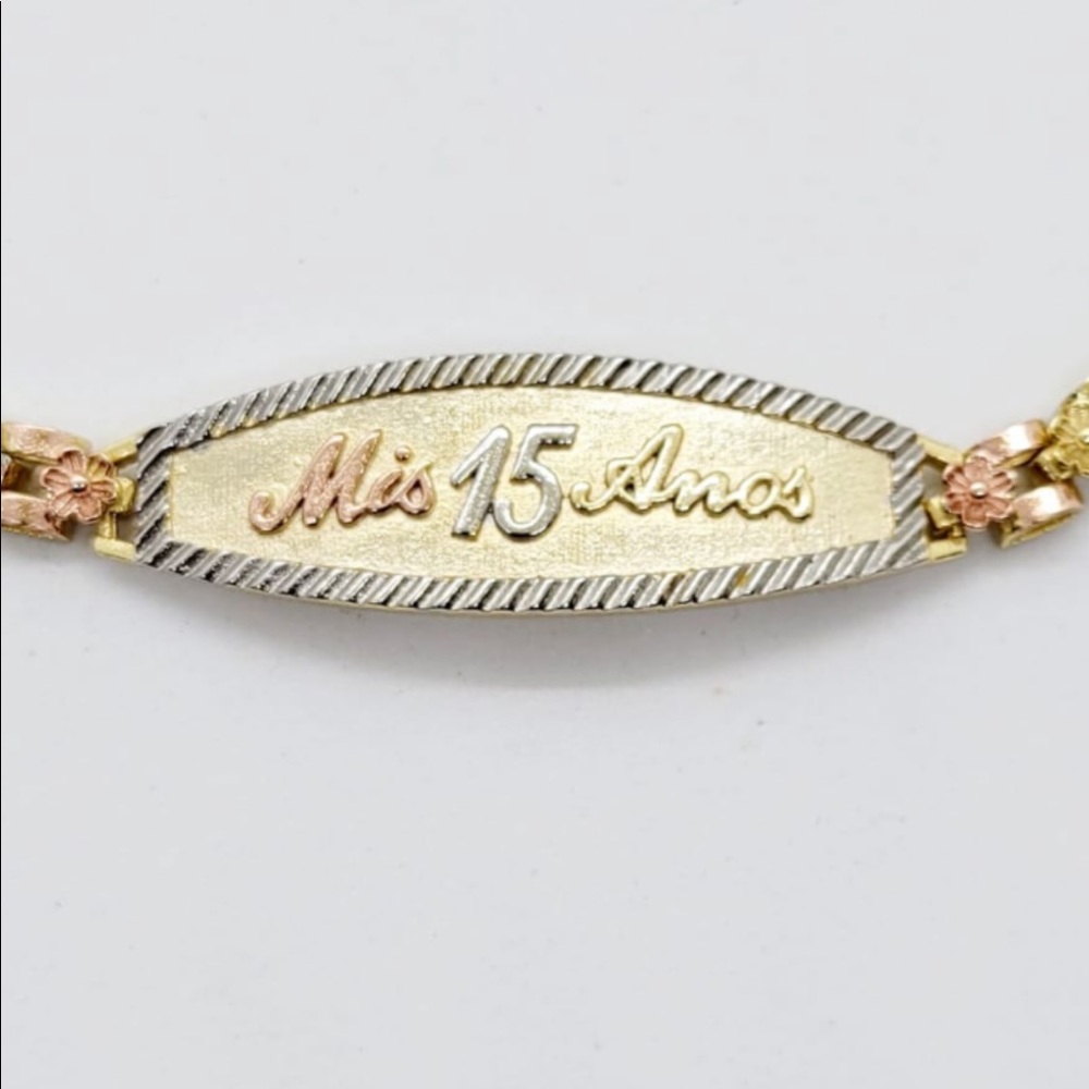Quinceanera Bracelet 🌸